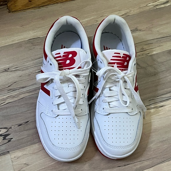 New Balance White and Red Sneakers - Picture 1 of 5
